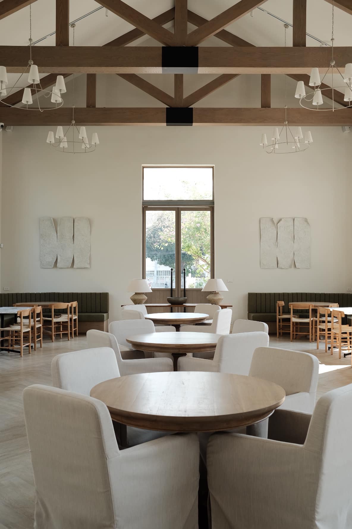 Nomimono Izakaya, กะทิบ้านอาหารไทยและขนม, ก๋วยเตี๋ยวเรือนแพ, Sasi Bangkok, Blooming Cafe, 128 Craft &amp; Soul, อิ่มใจ เสือร้อง, Cafe Casta, ต๋องริมทาง, Wife's Restaurant, บ้านสวนองุ่น, เฮือนลำพูน, COAL Bistro, SUNKISS.bangkok, ร้านดวงเดือนจิ้มจุ่มอาหารอีสาน, ก๋วยเตี๋ยวไม่มีชื่อ ตลิ่งชัน