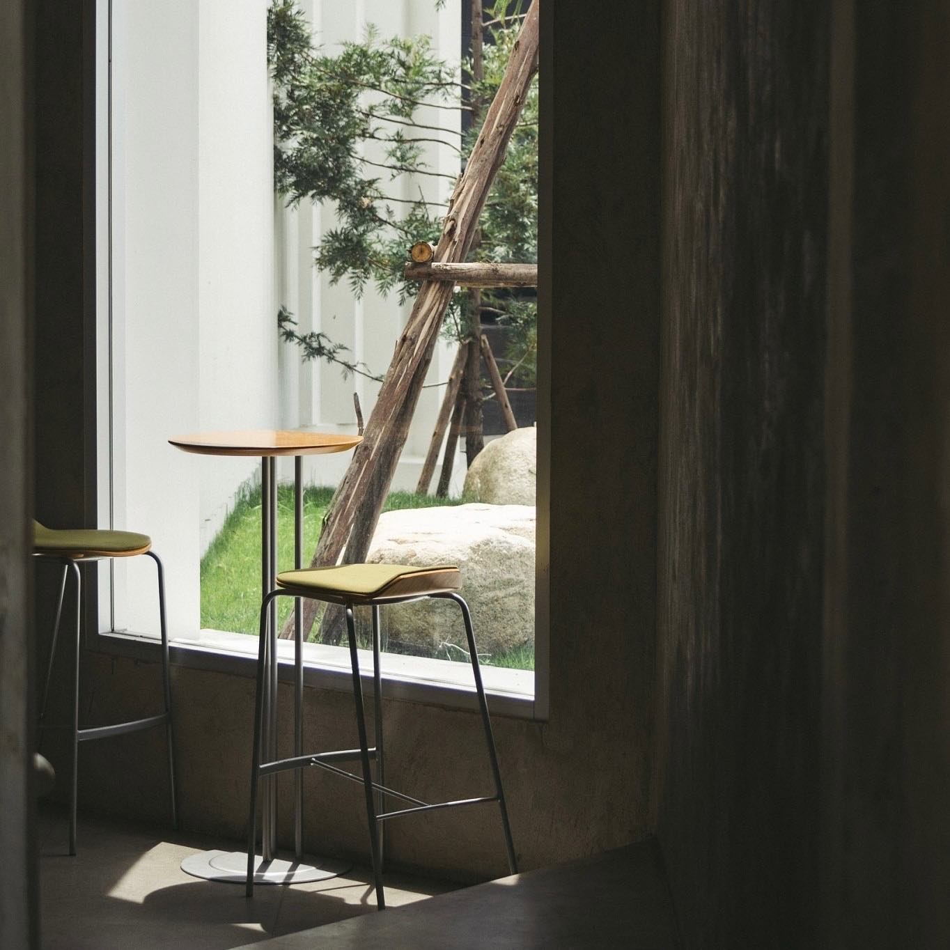 Treespresso cafe, Vigie Sist Café, Aki Choux Cream, Polaris Sunrise Café, MOJI Pool.Villa.icecream, MYTH OVEN, KonJohn coffee slowbar, Eleven Pillar Site, Home’S, Koffandthings.th, Playworks.cafeart, Tree of Life Cafe, Kramfeine, Millilit Cafe, TOMATO.cafe.cnx, MITTE MITTE, Soul Café mju, ZOHNG Coffee, ALSO cafe, Coffee Ngeggee, Graincafe.cnx, Later on cafe, สุขพอดี, FERN FOREST CAFÉ, Forest Bake, ภูฟิน, CHEEVIT CHEEVA, GoodVibes Cafe-Cnx, Chic 39, Zombie Café, Ristr8to, Neo Cafe', ชมนกชมไม้, เก้าคาเฟ่ นิมมาน