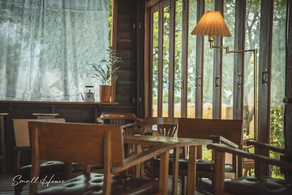 Way Coffee House, Piccolo BangSaen, Peaceful Cafe, Artory.cafe.crafts, Cubbie ‘s, To Die For Coffee, U Cafe &amp; Bakery, A blank coffee, Coffee Train, WON HOUSE, Standtall Coffee, Small House Coffee 