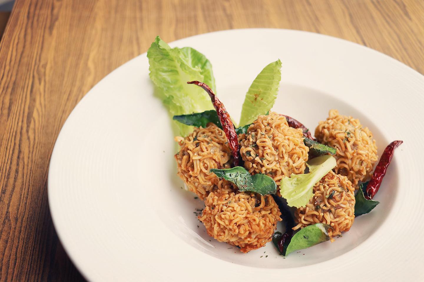 Chalong.Noodlebar, หมูย่างเกาหลีสามพี่น้อง, สาขา 2, สมศักดิ์ ปูอบ , เจริญไทยสุกี้ - 106, Jack Diamond, เฝอหม้อไฟ สุกี้สไตล์เวียดนาม, Midnight A Cocoa, บะหมี่ตงเล้ง ตลาดพลู - By Son