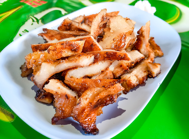 แคลิฟอร์เนียลาบก้อย &amp; เนื้อวัวสด, หลังวัง, เป็ดย่างคูเมือง, ร้านเป็ดย่างคูเมือง เปิดบริการตามปกติ ทุกวัน 08.00-18.00 น., สอบถามเพิ่มเติม โทร. 093-484-8687, จิ้งนำ ขาหมู, ไก่ย่างสีดา, มีไฮมีนา, ร้านอีสาน ประตูนำชัย, บุรีรัมย์เป็ดย่าง, ร้านอาหารตรี คาเฟ่ แอนด์ เรสเตอรองต์, สองพี่น้อง