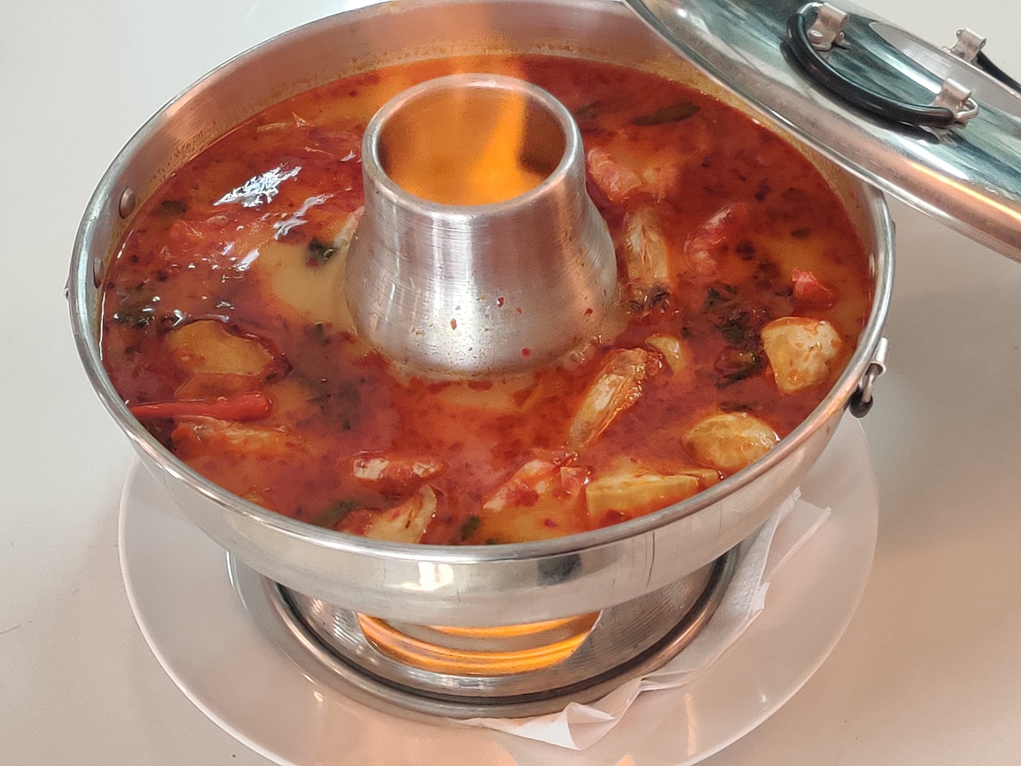 ขนมกุยช่าย หมู่บ้านเศรษฐกิจ, เล่าซา (ลิ้มเล่าซา) เซ็นต์หลุยส์, หม่าล่าชาวเขา Malashaokao, 1:2 Coffee Company, หิว หิว Hiew Hiew, หมูทอดเซ็นต์หลุยส์, กิตติก๋วยเตี๋ยวเป็ด