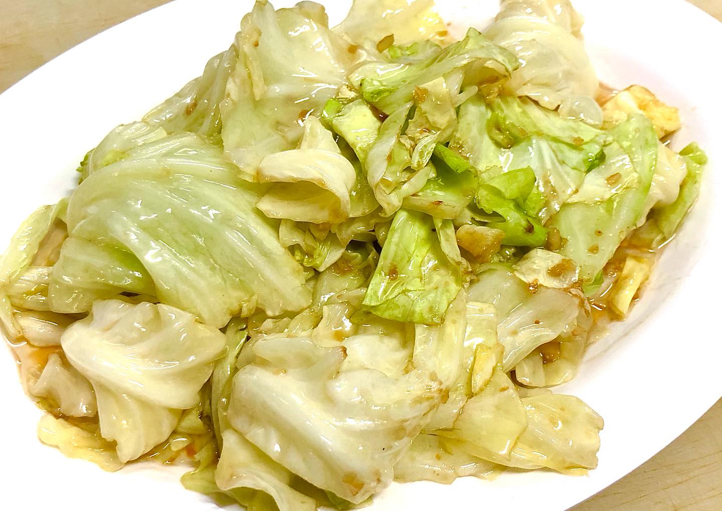 ขนมกุยช่าย หมู่บ้านเศรษฐกิจ, เล่าซา (ลิ้มเล่าซา) เซ็นต์หลุยส์, หม่าล่าชาวเขา Malashaokao, 1:2 Coffee Company, หิว หิว Hiew Hiew, หมูทอดเซ็นต์หลุยส์, กิตติก๋วยเตี๋ยวเป็ด