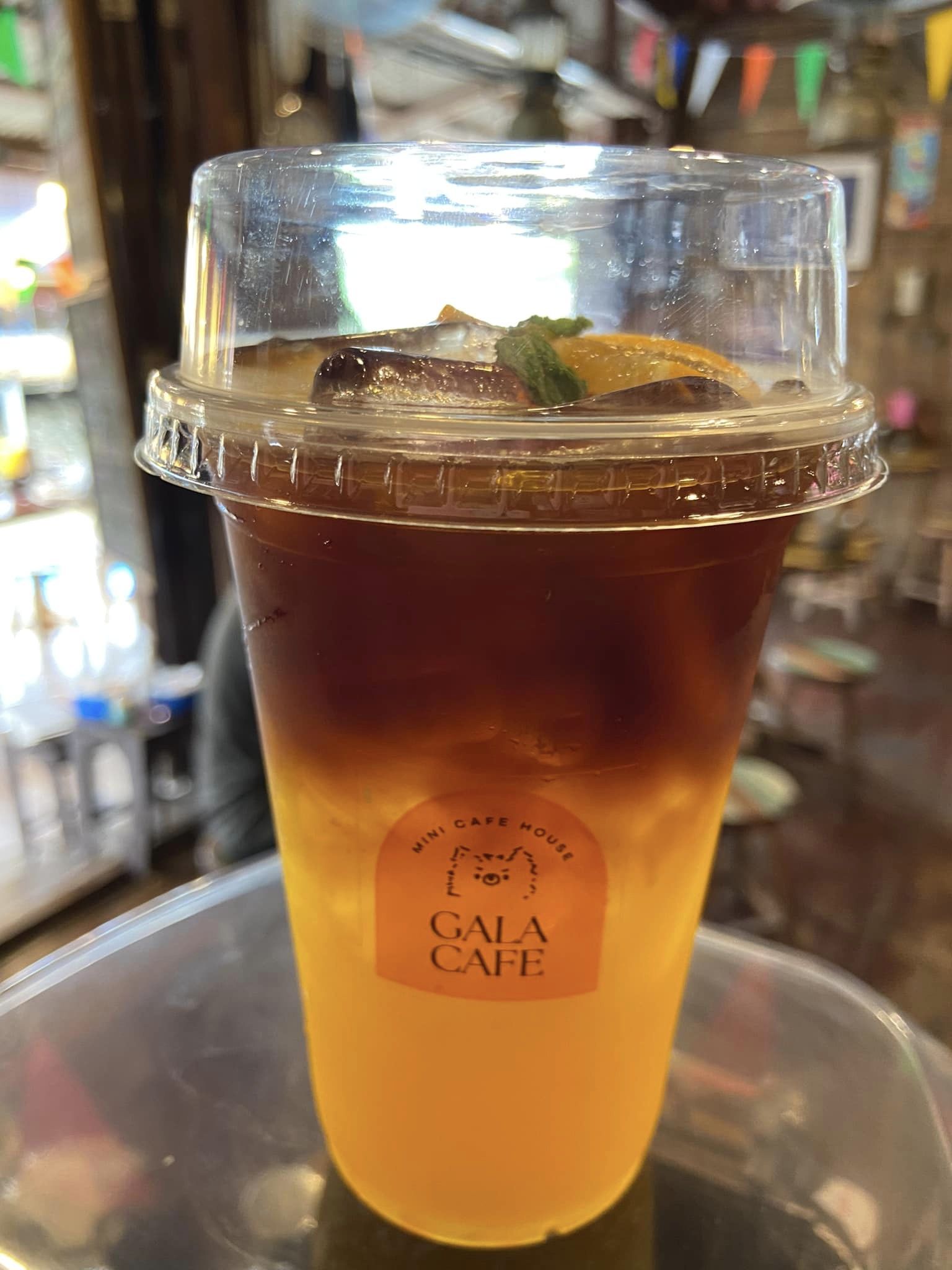 ร้านก๋วยเตี๋ยวยายปุก วัดธรรมนิมิต จ.สมุทรสงคราม, เตี๋ยว ตก กะลา, ก๋องเมงจั้น บะหมี่เกี๊ยว, ร้านอาหาร เกาเหลากรุงไทย, ก๋วยเตี๋ยวหมูมะนาว แม่บุญมี, ก๋วยเตี๋ยวเรือแคปลั่น หมูน้ำตก-น้ำแดง, แซ่บเตี๋ยวห้อยขา บ้าน ณ ตุ๊กจ้า, ก๋วยเตี๋ยวเนื้อ-หมูน้ำแดง ลุงพร เจ้าเก่าคลองตะโก, ก๋วยเตี๋ยวหมูย่างกะทิสด อัมพวา, ก๋วยเตี๋ยวปลาคลองโคน, เจ๊เล็กก๋วยเตี๋ยวเป็ด วัดแก้วฟ้า, ร้านลูกชิ้นวีระ แม่กลอง, ร้านชุ้นพานิช เจ้อั้ง, บ้านเตี๋ยวทรงไทย