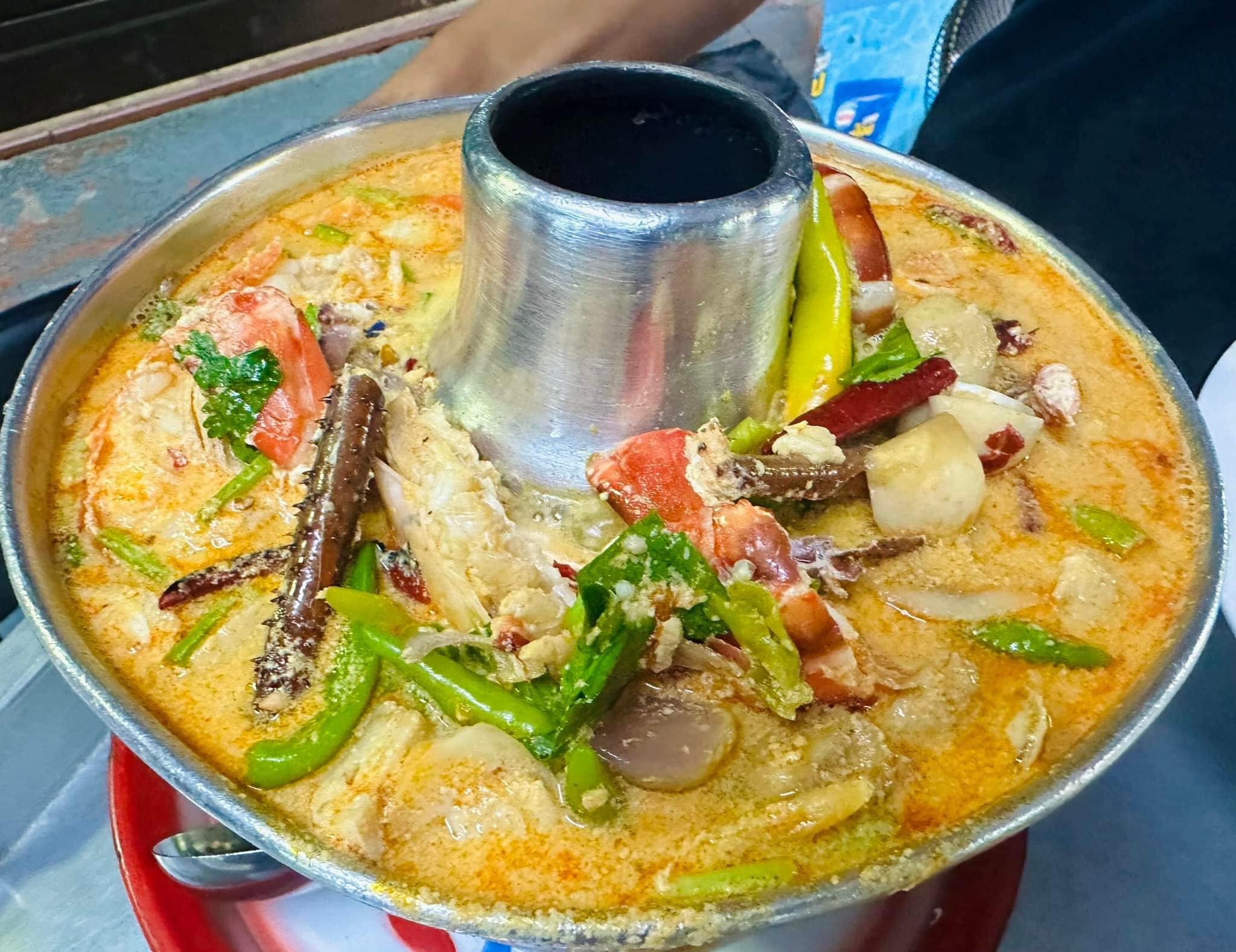 ชายน้ำ, ทรัพย์เจริญซีฟู๊ด-ดำ, กุ้งเผาราชคราม, บ้านอยุธยารมย์, บ้านไม้ริมน้ำ, แกรนด์เจ้าพระญา, บ้านอู่ทอง