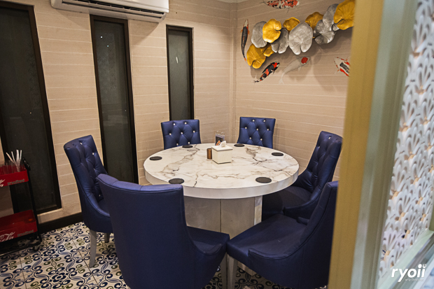 ครัวผักสด, Iconic Club Style, แก้วติ่มซำ, ตำ มึน มึน น., สวนอาหารริเวอร์ไซด์การเด้น, ยายปวด, ลุย, นิวแซ่บสุดซอย, ครัวตาอ้อซีฟู๊ด ชุมพร, ลุงเผล็นกุ้งหลวง, แม่ไม้ซีฟู้ด, ครัวสวนตาจี๊ด, ฟารีดาชาโรตี สาขาชุมพร, ก๋วยเตี๋ยวเนื้อนายดำ, ครัวทุ่งแพะ, บ้านพรรคพวก, ร้านอาหารตะเกียงไทยชุมพร, โกเหลียง, ครัวบ้านริมน้ำ ไร่ล่างซิตี้, พนังตักซีฟู๊ด คาเฟ่&amp;บาร์, ติ่มซำ หอเจี๊ยะ at ชุมพร, ครัวคุณจักษ์