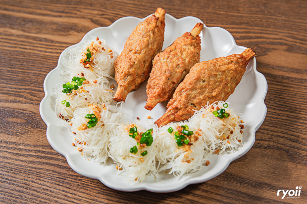 ครัวผักสด, Iconic Club Style, แก้วติ่มซำ, ตำ มึน มึน น., สวนอาหารริเวอร์ไซด์การเด้น, ยายปวด, ลุย, นิวแซ่บสุดซอย, ครัวตาอ้อซีฟู๊ด ชุมพร, ลุงเผล็นกุ้งหลวง, แม่ไม้ซีฟู้ด, ครัวสวนตาจี๊ด, ฟารีดาชาโรตี สาขาชุมพร, ก๋วยเตี๋ยวเนื้อนายดำ, ครัวทุ่งแพะ, บ้านพรรคพวก, ร้านอาหารตะเกียงไทยชุมพร, โกเหลียง, ครัวบ้านริมน้ำ ไร่ล่างซิตี้, พนังตักซีฟู๊ด คาเฟ่&amp;บาร์, ติ่มซำ หอเจี๊ยะ at ชุมพร, ครัวคุณจักษ์