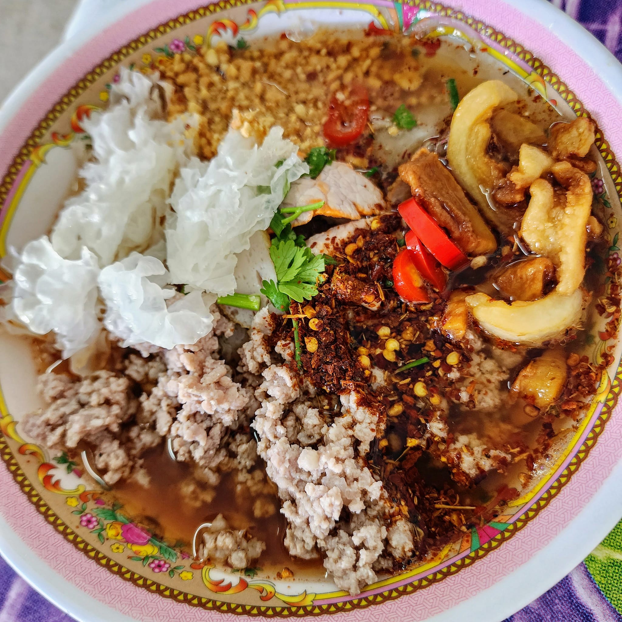 ร้านน้องเจเจ อาหารไทยพื้นบ้าน ซ.หัวหิน43-45, ร้านลุงบังหัวปลาหม้อไฟ หัวหิน, ร้านบ้านครูส่วน by ปลา, Tanya's, ร้านเกี๊ยวปลานำชัย, เจ๊กเปี๊ยะ, ครัวแม่ฬา, บ้านอิสระ, พาสใต้ บาย เชฟเต้หัวหิน Pastay by cheftae, ครัวเจ๊เนี้ยวหัวหิน51, โกหมาก หัวหิน, ซาลาเปาเตาถ่าน BY ยายม่วย, ร้านขนมไทยแม่เก็บหัวหิน, ครัวแม่กะเมย