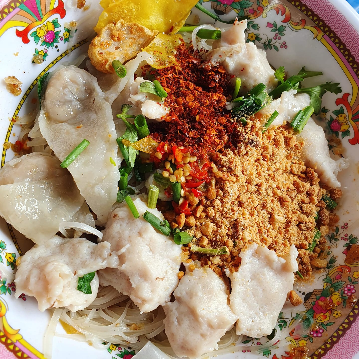 ร้านน้องเจเจ อาหารไทยพื้นบ้าน ซ.หัวหิน43-45, ร้านลุงบังหัวปลาหม้อไฟ หัวหิน, ร้านบ้านครูส่วน by ปลา, Tanya's, ร้านเกี๊ยวปลานำชัย, เจ๊กเปี๊ยะ, ครัวแม่ฬา, บ้านอิสระ, พาสใต้ บาย เชฟเต้หัวหิน Pastay by cheftae, ครัวเจ๊เนี้ยวหัวหิน51, โกหมาก หัวหิน, ซาลาเปาเตาถ่าน BY ยายม่วย, ร้านขนมไทยแม่เก็บหัวหิน, ครัวแม่กะเมย