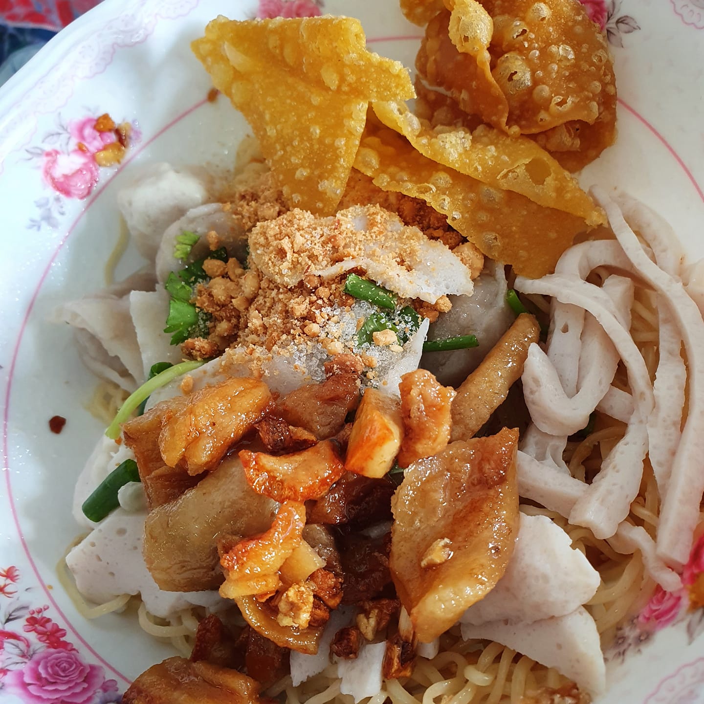 ร้านน้องเจเจ อาหารไทยพื้นบ้าน ซ.หัวหิน43-45, ร้านลุงบังหัวปลาหม้อไฟ หัวหิน, ร้านบ้านครูส่วน by ปลา, Tanya's, ร้านเกี๊ยวปลานำชัย, เจ๊กเปี๊ยะ, ครัวแม่ฬา, บ้านอิสระ, พาสใต้ บาย เชฟเต้หัวหิน Pastay by cheftae, ครัวเจ๊เนี้ยวหัวหิน51, โกหมาก หัวหิน, ซาลาเปาเตาถ่าน BY ยายม่วย, ร้านขนมไทยแม่เก็บหัวหิน, ครัวแม่กะเมย