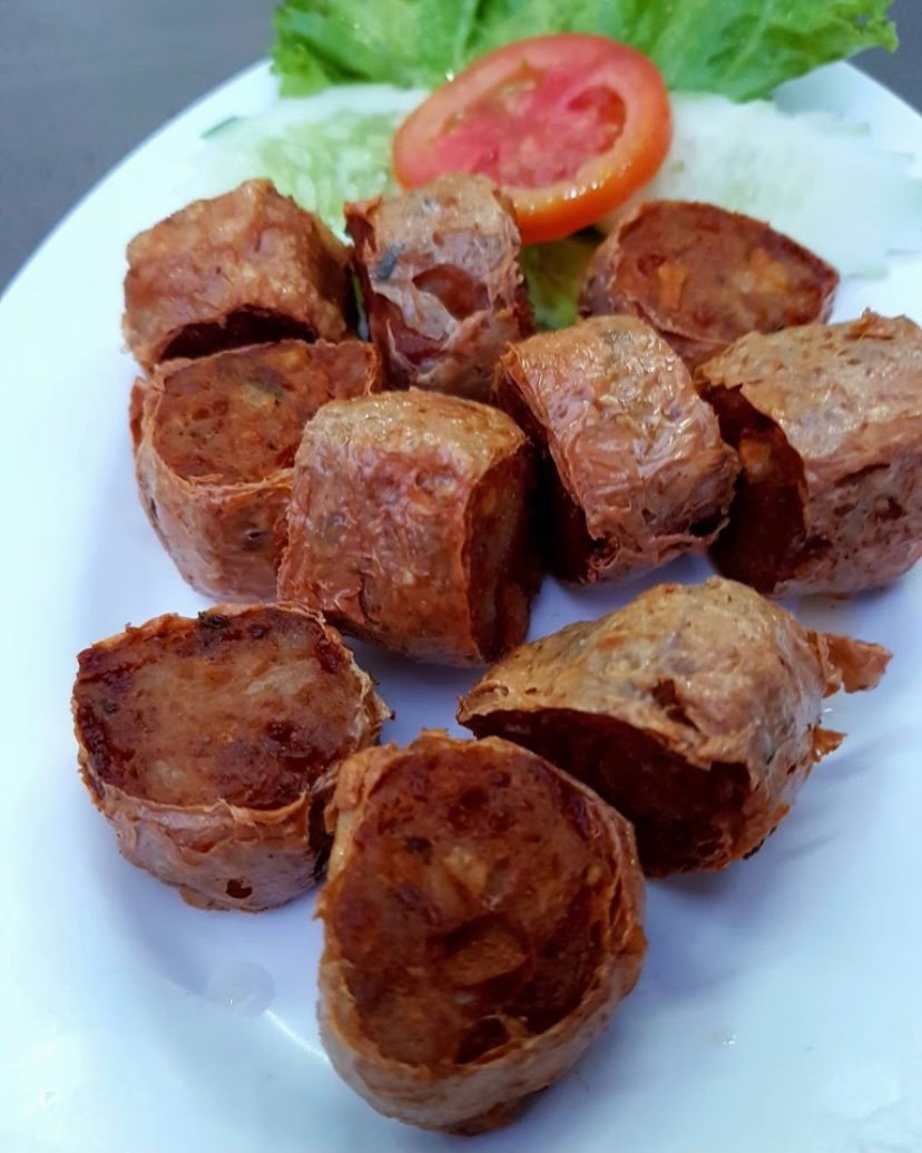 ร้านน้องเจเจ อาหารไทยพื้นบ้าน ซ.หัวหิน43-45, ร้านลุงบังหัวปลาหม้อไฟ หัวหิน, ร้านบ้านครูส่วน by ปลา, Tanya's, ร้านเกี๊ยวปลานำชัย, เจ๊กเปี๊ยะ, ครัวแม่ฬา, บ้านอิสระ, พาสใต้ บาย เชฟเต้หัวหิน Pastay by cheftae, ครัวเจ๊เนี้ยวหัวหิน51, โกหมาก หัวหิน, ซาลาเปาเตาถ่าน BY ยายม่วย, ร้านขนมไทยแม่เก็บหัวหิน, ครัวแม่กะเมย