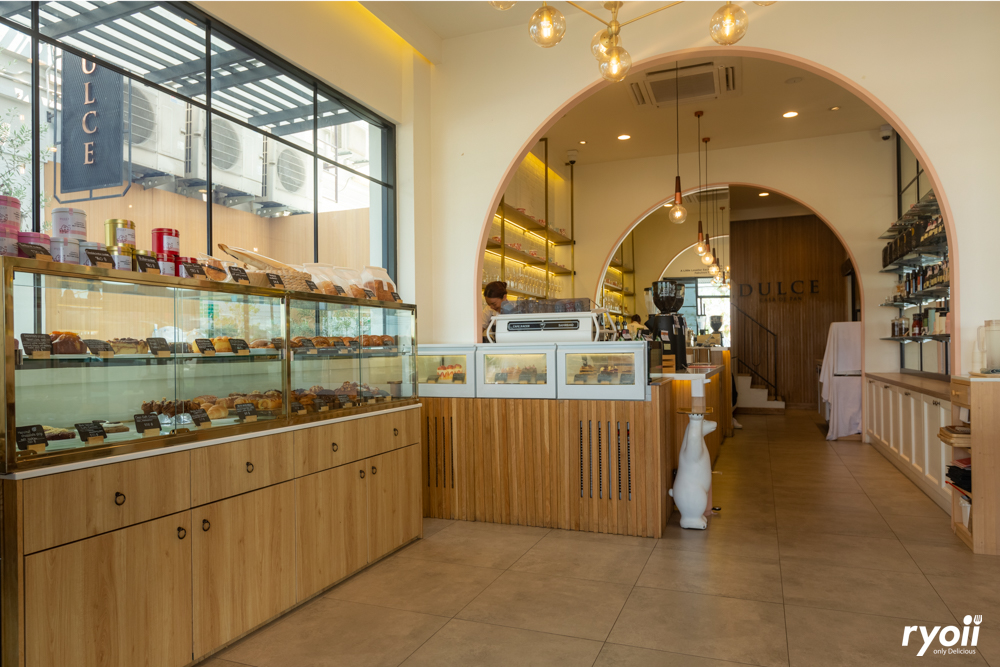 DULCE Casa de Pan, COME escape cafe, Iriscoffee, ปนิษ, Baan Orpor, Loading Caffeine, Little Hideout, Real Cafe, Simple Day Gelato, Cafe' Precious Space Time