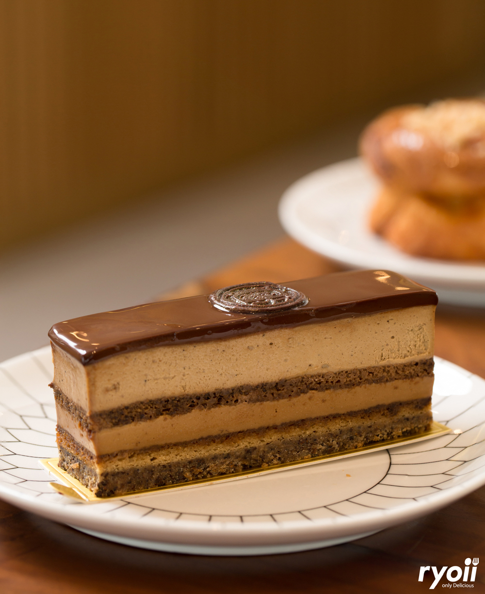 DULCE Casa de Pan, COME escape cafe, Iriscoffee, ปนิษ, Baan Orpor, Loading Caffeine, Little Hideout, Real Cafe, Simple Day Gelato, Cafe' Precious Space Time