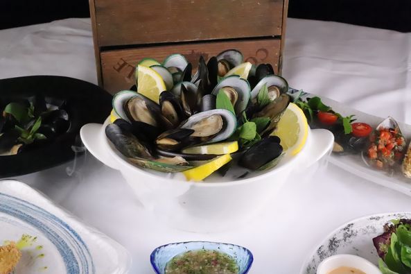 Level 50 by SEE FAH, Siam Yacht Club, Blue Sky, at Centara Grand, Mezzaluna Restaurant