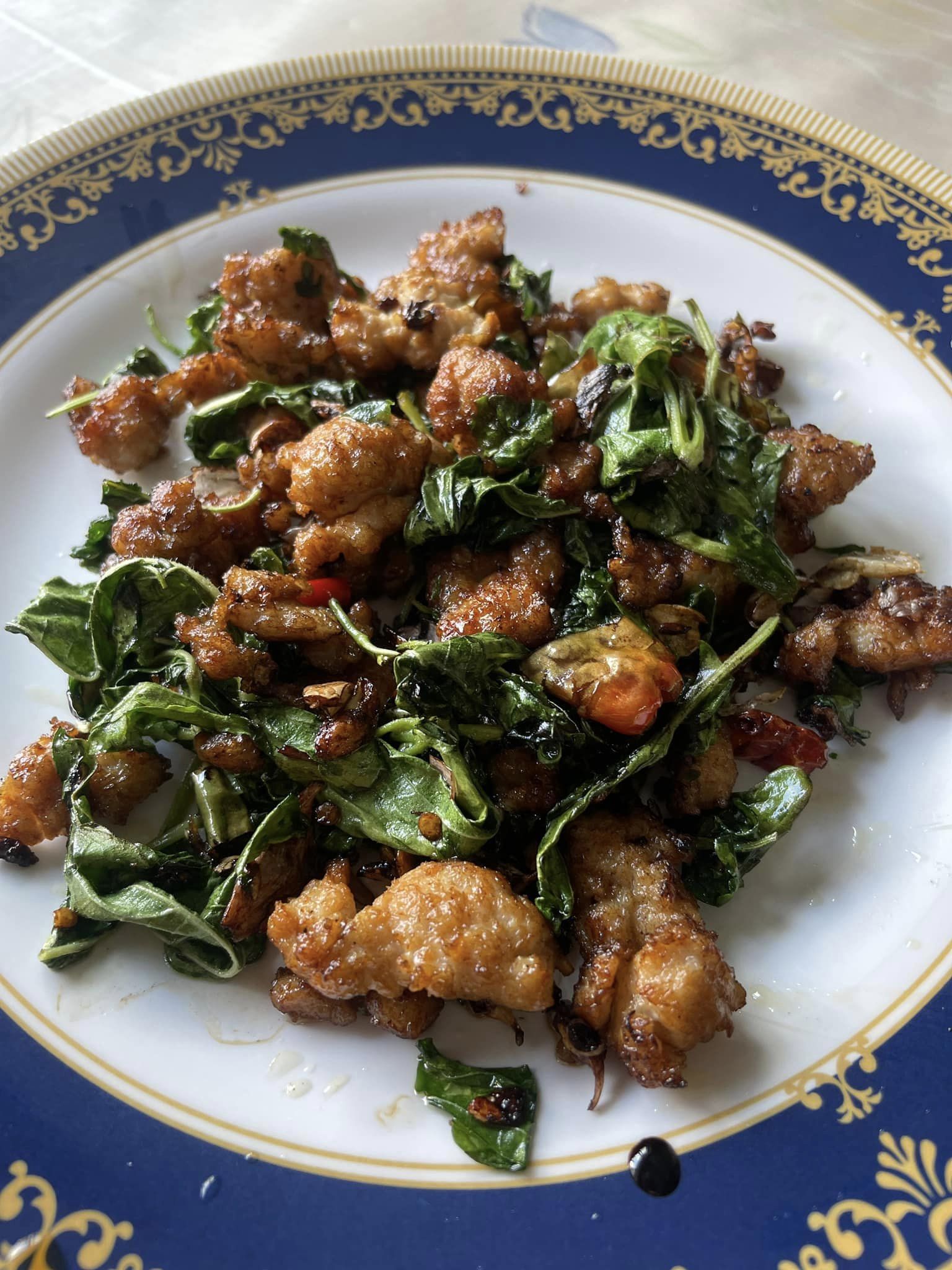 ก๋วยเตี๋ยวผัดงี่เง่า at เจ๊เบญ โอเดี้ยน, ร้านฮั้นโภชนา, เจ๊เฮี้ยง ก๋วยเตี๋ยวลูกชิ้นปลา ตลาดน้อย, ข้าวต้มปลาตลาดน้อย, Baan Chim Cha, อาฉีไก่ทอด, มานพ สุกี้รถกระบะ, แดงราชาหอยทอด, โจ๊ก เจ๊หมวยเกี้ย-ดั้งเดิม, เป็ดตุ๋นเจ้าท่า, ซี่โครงปราณ, คุณปุ๊กะหรี่ปั๊บ ณ ตลาดน้อย, แต้เล่าจิ้นเส็ง, Li Bing Waffle Parlour, Mana Craft, Jap Bread ตลาดน้อย, ฮงเซียงกง