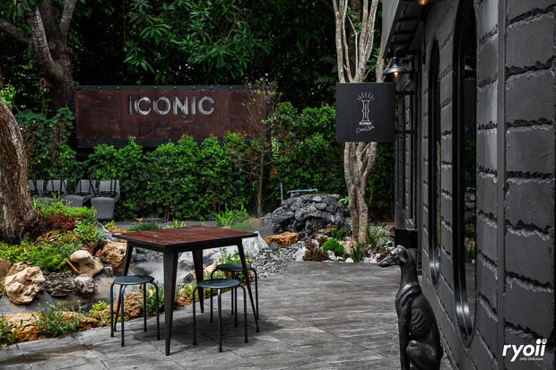 ครัวผักสด, Iconic Club Style, แก้วติ่มซำ, ตำ มึน มึน น., สวนอาหารริเวอร์ไซด์การเด้น, ยายปวด, ลุย, นิวแซ่บสุดซอย, ครัวตาอ้อซีฟู๊ด ชุมพร, ลุงเผล็นกุ้งหลวง, แม่ไม้ซีฟู้ด, ครัวสวนตาจี๊ด, ฟารีดาชาโรตี สาขาชุมพร, ก๋วยเตี๋ยวเนื้อนายดำ, ครัวทุ่งแพะ, บ้านพรรคพวก, ร้านอาหารตะเกียงไทยชุมพร, โกเหลียง, ครัวบ้านริมน้ำ ไร่ล่างซิตี้, พนังตักซีฟู๊ด คาเฟ่&amp;บาร์, ติ่มซำ หอเจี๊ยะ at ชุมพร, ครัวคุณจักษ์