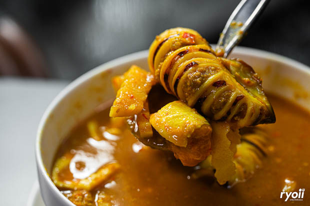 ครัวผักสด, Iconic Club Style, แก้วติ่มซำ, ตำ มึน มึน น., สวนอาหารริเวอร์ไซด์การเด้น, ยายปวด, ลุย, นิวแซ่บสุดซอย, ครัวตาอ้อซีฟู๊ด ชุมพร, ลุงเผล็นกุ้งหลวง, แม่ไม้ซีฟู้ด, ครัวสวนตาจี๊ด, ฟารีดาชาโรตี สาขาชุมพร, ก๋วยเตี๋ยวเนื้อนายดำ, ครัวทุ่งแพะ, บ้านพรรคพวก, ร้านอาหารตะเกียงไทยชุมพร, โกเหลียง, ครัวบ้านริมน้ำ ไร่ล่างซิตี้, พนังตักซีฟู๊ด คาเฟ่&amp;บาร์, ติ่มซำ หอเจี๊ยะ at ชุมพร, ครัวคุณจักษ์