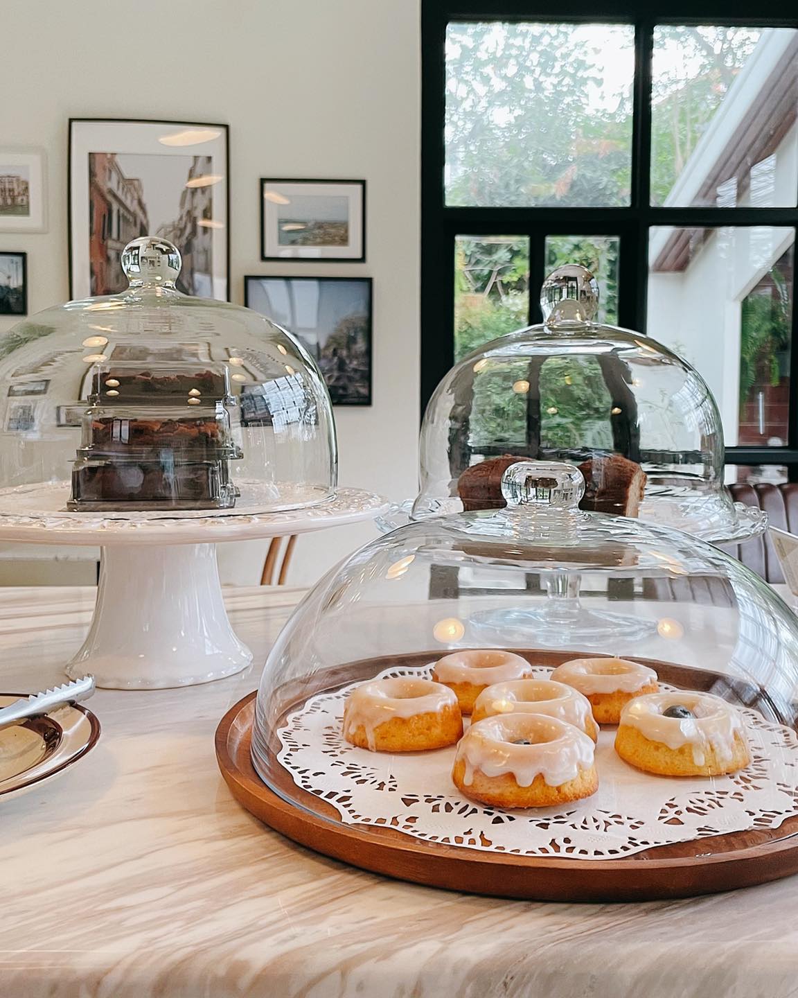 TokiDoki Curry Sutthisan, ส้มตำแฟร์สโตร์, จิน โถง กัว, Hinata, จีรพร อาหารเวียดนาม สาขาสุทธิสาร, ล้านนัวส์, อีเปีย, สมบูรณ์โภชนา, แหลมลูกชิ้นปลา, ก๋วยจั๊บน้ำข้นเเม่มูล, ก๋วยเตี๋ยวลุงหนั่นรัชดา, White Cosmo, Oba San 168, แสงทอง, ซุนหงอคง หม่าล่าปิ้งย่าง, ตังค์เต็มมีเนย, ลุงหนวด - เจ้าเก่า ห้วยขวาง by นายเครา, สุดที่รส - Sutthirot, Nene Korean BBQ Buffet, แซ่บวัน รัชดา, จิ้มจุ่มสุทธิพรเจ้าเก่า หน้า BU place, โคตรยำ ห้วยขวาง, Neta Fish&amp;Meat, Gyu-Ya Yakiniku, อั้งซิวฮะ, Hommari หอมมาริ, ร้านส้มตำ“ฅนมักตำ