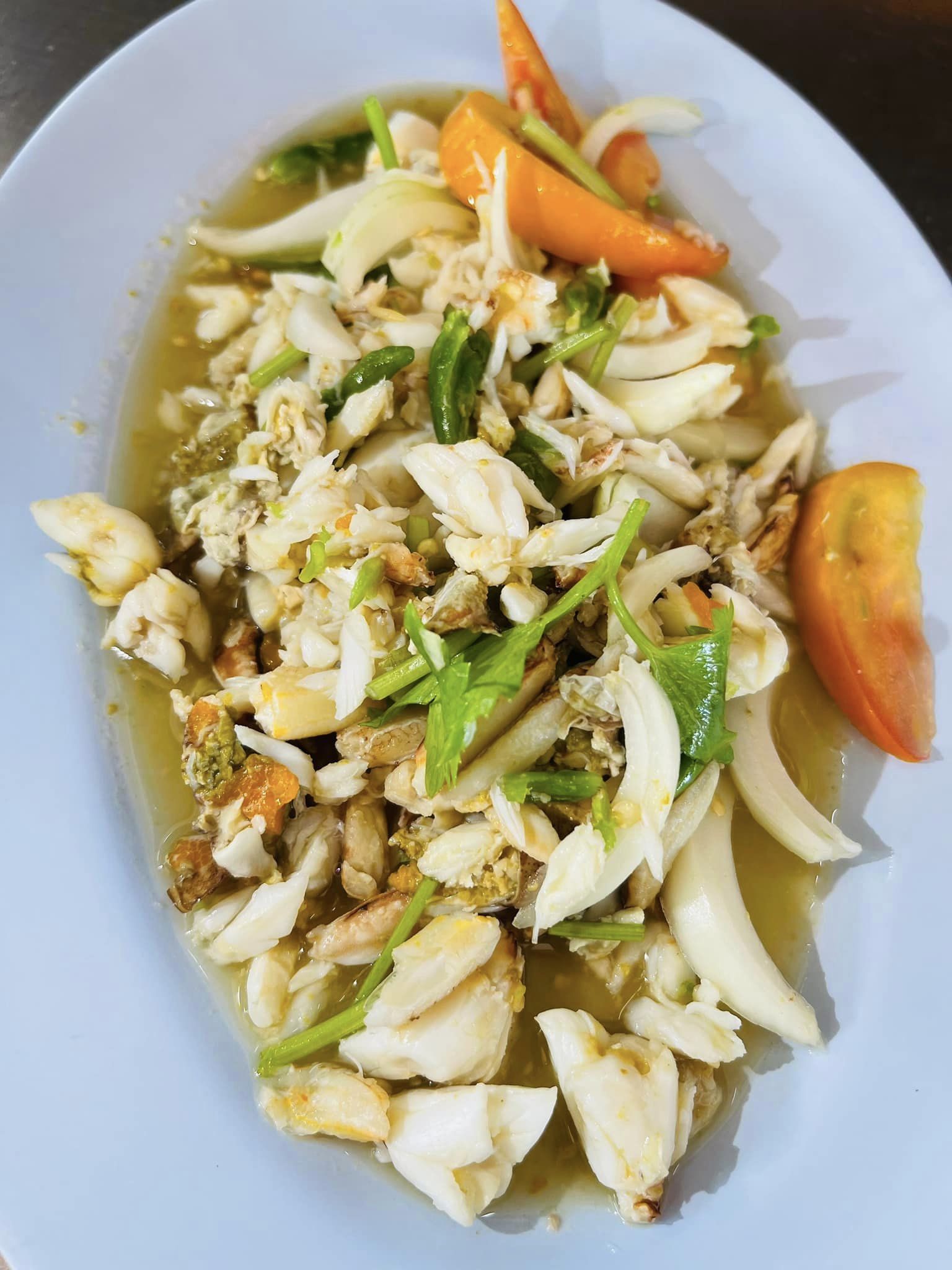 Pop View, ครัวบ้านกลางทะเล, Ripple Sea, ร้านลับหมึกช๊อต อ่าวอุดมซอย17, ร้านป๋าดำซีฟู้ด, ป้าแอ๊ดซีฟู๊ด, ติดดินซีฟู้ด, มุมอร่อย ศรีราชา, TOH CREW, เรือนน้ำซีฟู๊ด ศรีราชา, ครัวทะเล จันผา, ร้านอาหาร เฒ่าทะเล ซีฟู๊ด อ่าวอุดม, ร้านป้อมกินแล้วรวย