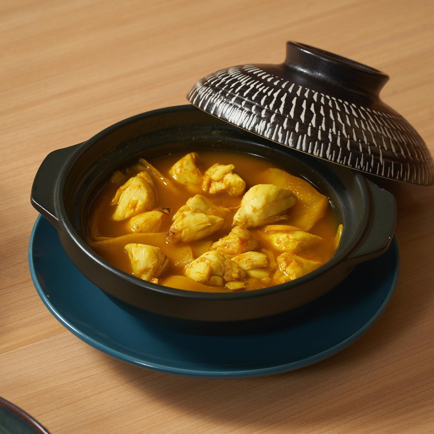 ครัวจำแลง แปลงกาย, ยุ้งข้าวหอม, ขมิ้น Camin Cuisine &amp; Cafe, สาขาอารีย์, ละมุนลิ้น โฮม คิทเช่น, ภูเก็จ, Bistro Palette, Aim.Bangkok, บ้านสะใภ้ใต้, ครัวข้าวหอม แกงปักษ์ใต้, บ้านไอซ์, Paknang.bkk, คุ้น•เคย Eatery, Cafe &amp; Bar, ครัวรสนคร, ครัวคุณอิ้น, สาขาเลียบทางด่วนรามอินทรา, ครัวปากพนัง (อาหารปักษ์ใต้), ปรายระย้า, เรือนแม่หลุย, มัลลิกา ชุมพร อาหารปักษ์ใต้