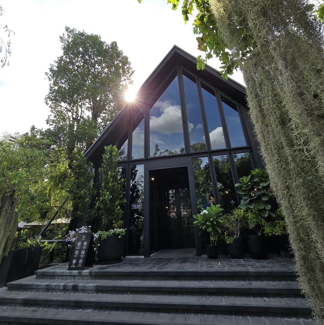 Hansacafe.food.garden, Green House Bistro, BECX, Plantnery Green Café, Langbaan cafe&amp;chill, ฉลู คาเฟ่, Mom’s Veggie Cafe, Another Home Cafe, Me Long Cafe, ร.เรือตัวอ้วน, Slot Co-Working Space, Mitte Coffee, Mita Coffee and Art, Bluebell Café, 10cc Coffee