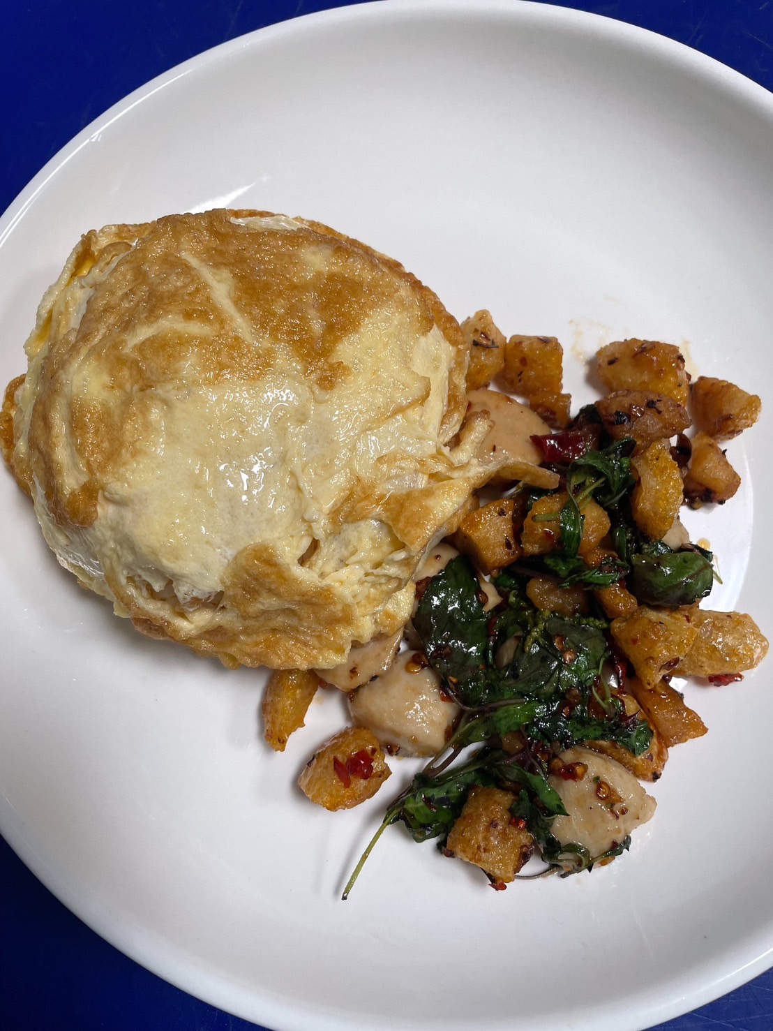 Cypher Gelato, สุกี้จินดา, สาขาลาดพร้าววังหิน, เถ่าชิ่ว น้ำเต้าหู้มือหนึ่ง, เตาถ่าน หมูกระทะ, Unfinished Coffee Roaster, เซี้ยม ก๋วยเตี๋ยวสุโขทัย วังหิน, เครปป้าเฉื่อย, สาขา Plaza Lagoon, เฝอ'54, สาขาลาดพร้าววังหิน 60, ซ้งเป็ดพะโล้, ผัดไทยวังหิน Showปัง, ราดหน้าฟาไฉ, โกวนัน, โกวใหญ่ ก๋วยเตี๋ยวหมูต้มยำ, รัตนา ราชาบะหมี่เกี๊ยวข้าวหมูแดง, ทวีชัยเป็ดพะโล้, กล้วยทอดล้านช้าง, Wood Café, หมูมาไก่ไป, เลิศทิพย์วังหิน, ก๋วยเตี๋ยวต้มยำไข่ลาวา, Buta Shabu, โก โรตีชาชัก ลาดพร้าววังหิน