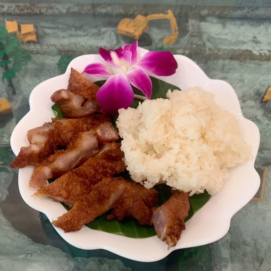 Cypher Gelato, สุกี้จินดา, สาขาลาดพร้าววังหิน, เถ่าชิ่ว น้ำเต้าหู้มือหนึ่ง, เตาถ่าน หมูกระทะ, Unfinished Coffee Roaster, เซี้ยม ก๋วยเตี๋ยวสุโขทัย วังหิน, เครปป้าเฉื่อย, สาขา Plaza Lagoon, เฝอ'54, สาขาลาดพร้าววังหิน 60, ซ้งเป็ดพะโล้, ผัดไทยวังหิน Showปัง, ราดหน้าฟาไฉ, โกวนัน, โกวใหญ่ ก๋วยเตี๋ยวหมูต้มยำ, รัตนา ราชาบะหมี่เกี๊ยวข้าวหมูแดง, ทวีชัยเป็ดพะโล้, กล้วยทอดล้านช้าง, Wood Café, หมูมาไก่ไป, เลิศทิพย์วังหิน, ก๋วยเตี๋ยวต้มยำไข่ลาวา, Buta Shabu, โก โรตีชาชัก ลาดพร้าววังหิน