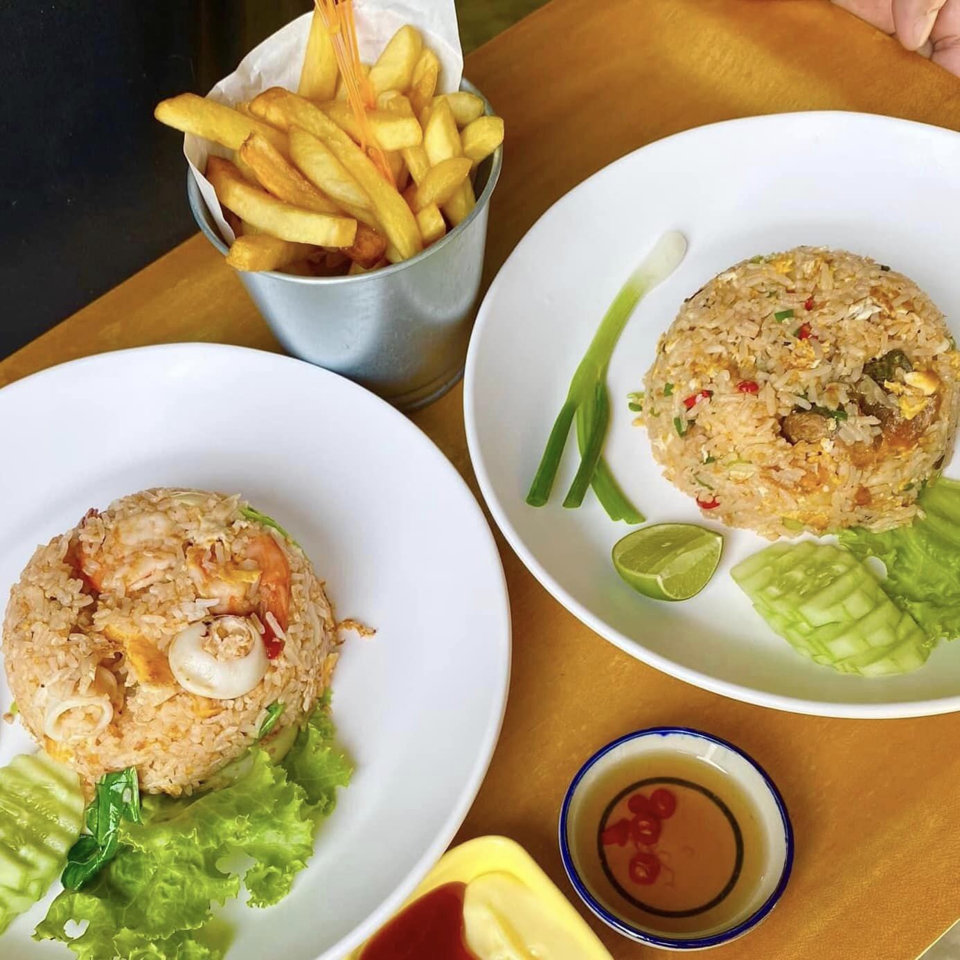 เรือนชายน้ำ Cafe&amp;Restaurant, ban.jingjo, See Sea Sun - แบบง่ายๆ, ขวัญข้าว ริเวอร์ไซด์, The sunflower cafe, KokoroCafe', FREJA Coffee &amp; Co, Rays River Cafe, Behind The Beans, พร้าวหอมคาเฟ่, Kinlamoon, House Cafe', บ้านสวนพาฝัน, La Bella Cafe, PakPap Cafe, ขมุน คาเฟ่ มหาชัย, Baanthaicafe, ดีกัน คาเฟ่, COCO CAFE'