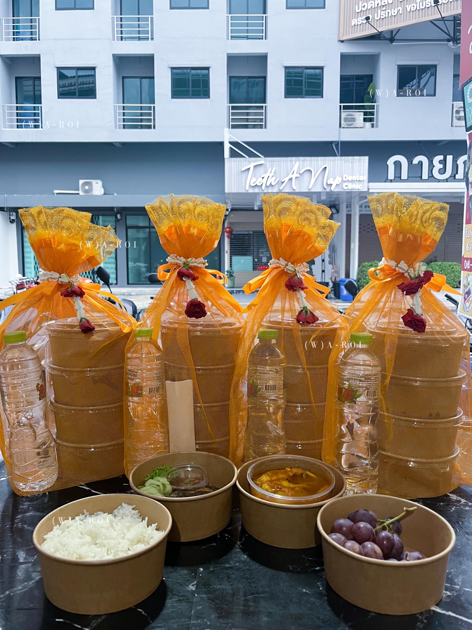 Muibakery, กินดี อยู่ดี by foreste cafe, The Waffle, Snack food.shop, Snackbox Monchanok, ไออุ่น, บ้านทองม้วน, Jaidee Homemade, ชื่นจิต chuenchit, Nara Snack Box - รับจัดเบรค, ว่าหรอย-waroi, KIN.D