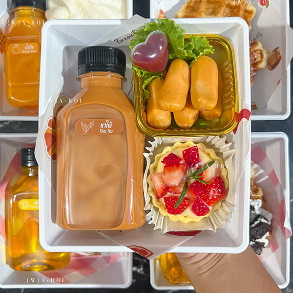 Muibakery, กินดี อยู่ดี by foreste cafe, The Waffle, Snack food.shop, Snackbox Monchanok, ไออุ่น, บ้านทองม้วน, Jaidee Homemade, ชื่นจิต chuenchit, Nara Snack Box - รับจัดเบรค, ว่าหรอย-waroi, KIN.D