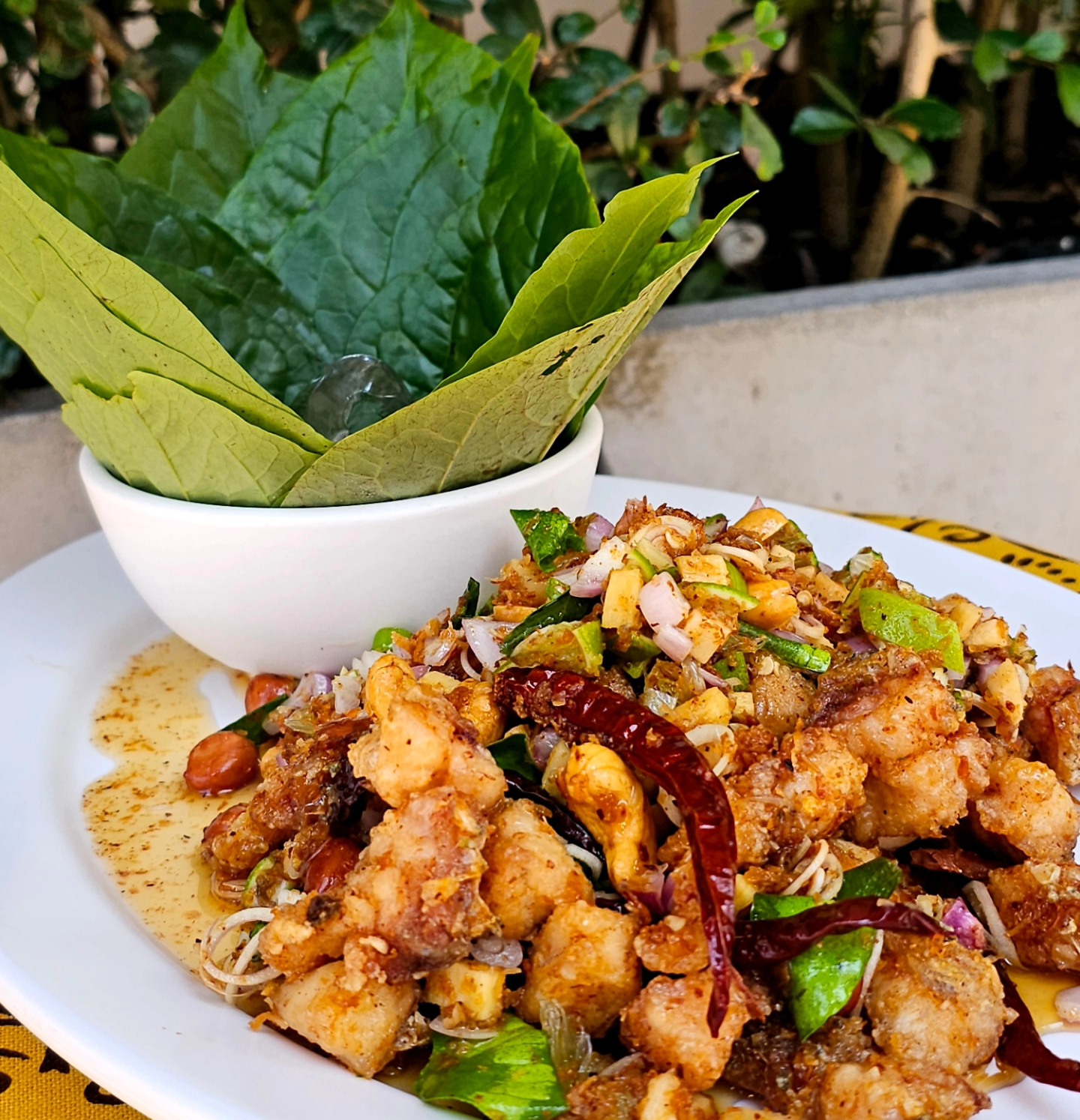 สวนชื่นสุข, Ar Restaurant Hatyai 嗳, ศิริ ต้มเลือดหมูหาดใหญ่, ไก่กรอบพี่เน่, ในรู, กุ๊กชัยติ่มซำ-ก๋วยเตี๋ยวราดหน้าปลากะพง, ร้านใต้ขอย ซอยตัน, กันเอง, หนานหยวน บะหมี่เกี๊ยวกุ้ง, สาขาปุณณกัณฑ์, ป่ายาง, บ้านก้ามปู, โชคดีแต่เตี้ยม บะกุ๊ดเต๋, ไก่ทอดหาดใหญ่มีนา, ร้านราดหน้าโกฉ่อน, ขนมจีนป้าชื่น, Space Bar, ขนมไข่เตาถ่านน้องนิล&amp;คาเฟ่, ข้าวต้มรถแดง