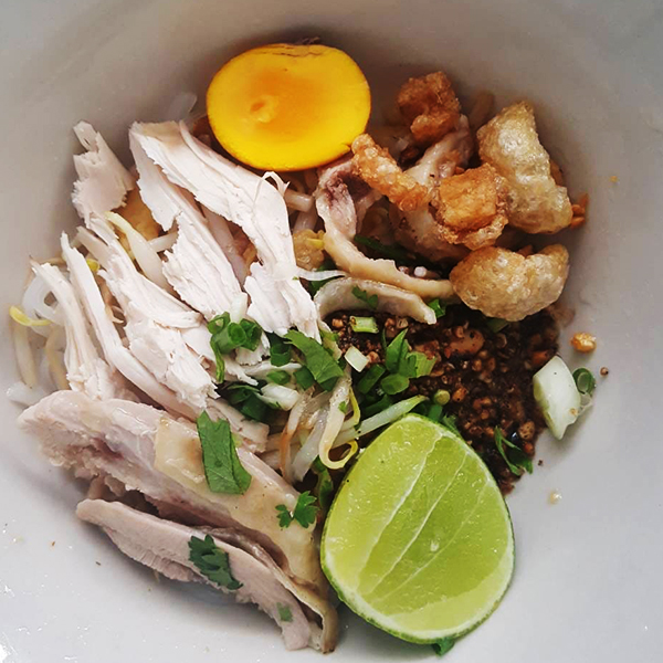 ก๋วยเตี๋ยวเกี๊ยว นายกุลรสนัว, เฮียไช้ ก๋วยเตี๋ยวต้มยำหมูบะช่อ, นัวโภชนา, Maekunkha, ก๋วยเตี๋ยวหมูป้าน้อยดินแดง แฟลต ช.3, ลุงเอสเตี๋ยวหมูต้มยำ, ก๋วยเตี๋ยวต้มยำหมูบะช่อ มาม่าหม้อไฟ เฮียจู๋-ลาดพร้าว71, ก๋วยเตี๋ยวตรอกโรงหมู, ก๋วยเตี๋ยวเอี่ยมน้อย, เจริญเส้น 查龙森, ทีเด็ด ก๋วยเตี๋ยวต้มยำหมูเด้งโบราณ, เป็นหนึ่ง ก๋วยเตี๋ยวต้มยำ เย็นตาโฟ, เล็กใหญ่ ก๋วยเตี๋ยวต้มยำโบราณ, แม่แสตมป์ก๋วยเตี๋ยวต้มยำหมูสับโบราณ, เปลว ก๋วยเตี๋ยวต้มยำ, ก๋วยเตี๋ยวต้มยำกากหมูสูตรโบราณ คลองเตย, ก๋วยเตี๋ยวต้มยำโบราณพ่อสนิท, เตี๋ยวตือ, 2พี่น้อง ก๋วยเตี๋ยวต้มยำ, พะเยาว์ก๋วยเตี๋ยวโบราณ, บ้านบุญรักษาก๋วยเตี๋ยวต้มยำโบราณ, ก๋วยเตี๋ยวต้มยำพันรี, ลุงเอ๋ก๋วยเตี๋ยวต้มยำโบราณ by plerm cup, เจ้าเจ็ด รวมโชค, ปรารีย์ ก๋วยเตี๋ยวต้มยำชามหมูเด้ง, ครัวเส้นแกงร้อน ก๋วยเตี๋ยวต้มยำ&อาหารตามสั่ง, ก๋วยเตี๋ยวหมูต้มยำมะนาวเจ็กพวง, เฮียบิ๊กห้าหม้อ