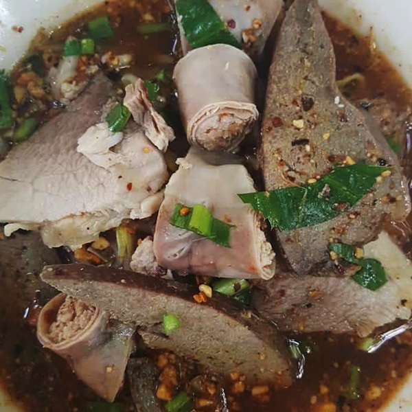 ก๋วยเตี๋ยวเกี๊ยว นายกุลรสนัว, เฮียไช้ ก๋วยเตี๋ยวต้มยำหมูบะช่อ, นัวโภชนา, Maekunkha, ก๋วยเตี๋ยวหมูป้าน้อยดินแดง แฟลต ช.3, ลุงเอสเตี๋ยวหมูต้มยำ, ก๋วยเตี๋ยวต้มยำหมูบะช่อ มาม่าหม้อไฟ เฮียจู๋-ลาดพร้าว71, ก๋วยเตี๋ยวตรอกโรงหมู, ก๋วยเตี๋ยวเอี่ยมน้อย, เจริญเส้น 查龙森, ทีเด็ด ก๋วยเตี๋ยวต้มยำหมูเด้งโบราณ, เป็นหนึ่ง ก๋วยเตี๋ยวต้มยำ เย็นตาโฟ, เล็กใหญ่ ก๋วยเตี๋ยวต้มยำโบราณ, แม่แสตมป์ก๋วยเตี๋ยวต้มยำหมูสับโบราณ, เปลว ก๋วยเตี๋ยวต้มยำ, ก๋วยเตี๋ยวต้มยำกากหมูสูตรโบราณ คลองเตย, ก๋วยเตี๋ยวต้มยำโบราณพ่อสนิท, เตี๋ยวตือ, 2พี่น้อง ก๋วยเตี๋ยวต้มยำ, พะเยาว์ก๋วยเตี๋ยวโบราณ, บ้านบุญรักษาก๋วยเตี๋ยวต้มยำโบราณ, ก๋วยเตี๋ยวต้มยำพันรี, ลุงเอ๋ก๋วยเตี๋ยวต้มยำโบราณ by plerm cup, เจ้าเจ็ด รวมโชค, ปรารีย์ ก๋วยเตี๋ยวต้มยำชามหมูเด้ง, ครัวเส้นแกงร้อน ก๋วยเตี๋ยวต้มยำ&อาหารตามสั่ง, ก๋วยเตี๋ยวหมูต้มยำมะนาวเจ็กพวง, เฮียบิ๊กห้าหม้อ