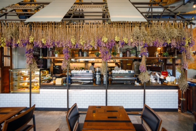 Air Space Hua Hin, ปลีกวิเวก คาเฟ่, After morning cafe, The Chocolate Factory HuaHin, DRIP RIM LAY, Top Seacret Beach Cafe, Molley coffee stand, RowHou8e Cafe' HuaHin106, 25 Monday cafe', S'more Cafe Huahin, Tree House Cafe', Wilaiwan Hua Hin