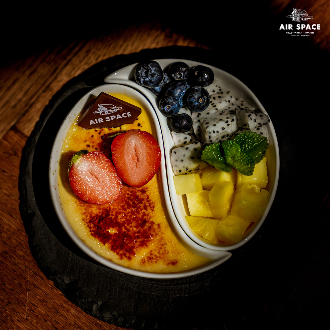 Air Space Hua Hin, ปลีกวิเวก คาเฟ่, After morning cafe, The Chocolate Factory HuaHin, DRIP RIM LAY, Top Seacret Beach Cafe, Molley coffee stand, RowHou8e Cafe' HuaHin106, 25 Monday cafe', S'more Cafe Huahin, Tree House Cafe', Wilaiwan Hua Hin