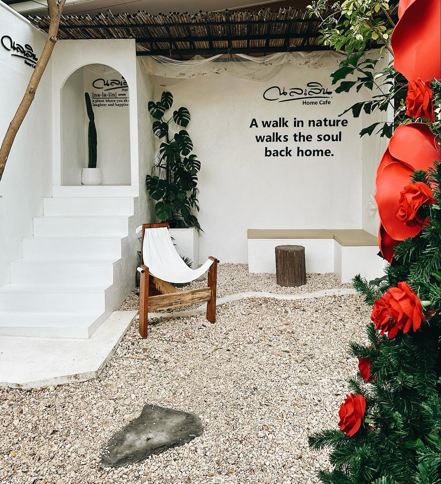 Mixirista Lampang, TIN’N, Wooden House Cafe', Karpenter cafe&amp;bake, Secret Garden Cafe, บ้านนอกคาเฟ่, Kin Cafe' Lampang, ณ หิรัญ คาเฟ่, Himwang Café, ไอหย๋า ปังนม, Dezato Cafe, อาร์มแชร์ คาเฟ่, โก๋กาแฟ ธรรมดาเป็นพิเศษ, Nalalin Home Cafe-Lampang, NOP Cafe&amp;Bistro, ก๋างต้ง, Moungngwezin