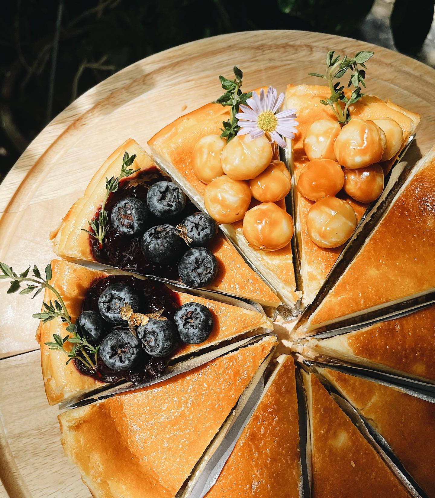 Mixirista Lampang, TIN’N, Wooden House Cafe', Karpenter cafe&amp;bake, Secret Garden Cafe, บ้านนอกคาเฟ่, Kin Cafe' Lampang, ณ หิรัญ คาเฟ่, Himwang Café, ไอหย๋า ปังนม, Dezato Cafe, อาร์มแชร์ คาเฟ่, โก๋กาแฟ ธรรมดาเป็นพิเศษ, Nalalin Home Cafe-Lampang, NOP Cafe&amp;Bistro, ก๋างต้ง, Moungngwezin