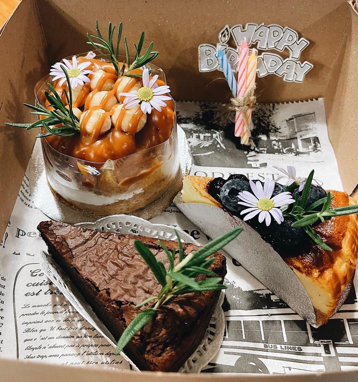 Mixirista Lampang, TIN’N, Wooden House Cafe', Karpenter cafe&amp;bake, Secret Garden Cafe, บ้านนอกคาเฟ่, Kin Cafe' Lampang, ณ หิรัญ คาเฟ่, Himwang Café, ไอหย๋า ปังนม, Dezato Cafe, อาร์มแชร์ คาเฟ่, โก๋กาแฟ ธรรมดาเป็นพิเศษ, Nalalin Home Cafe-Lampang, NOP Cafe&amp;Bistro, ก๋างต้ง, Moungngwezin