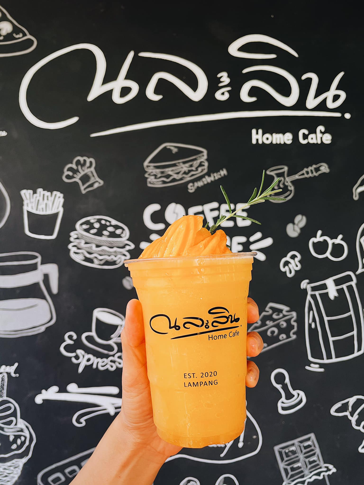 Mixirista Lampang, TIN’N, Wooden House Cafe', Karpenter cafe&amp;bake, Secret Garden Cafe, บ้านนอกคาเฟ่, Kin Cafe' Lampang, ณ หิรัญ คาเฟ่, Himwang Café, ไอหย๋า ปังนม, Dezato Cafe, อาร์มแชร์ คาเฟ่, โก๋กาแฟ ธรรมดาเป็นพิเศษ, Nalalin Home Cafe-Lampang, NOP Cafe&amp;Bistro, ก๋างต้ง, Moungngwezin