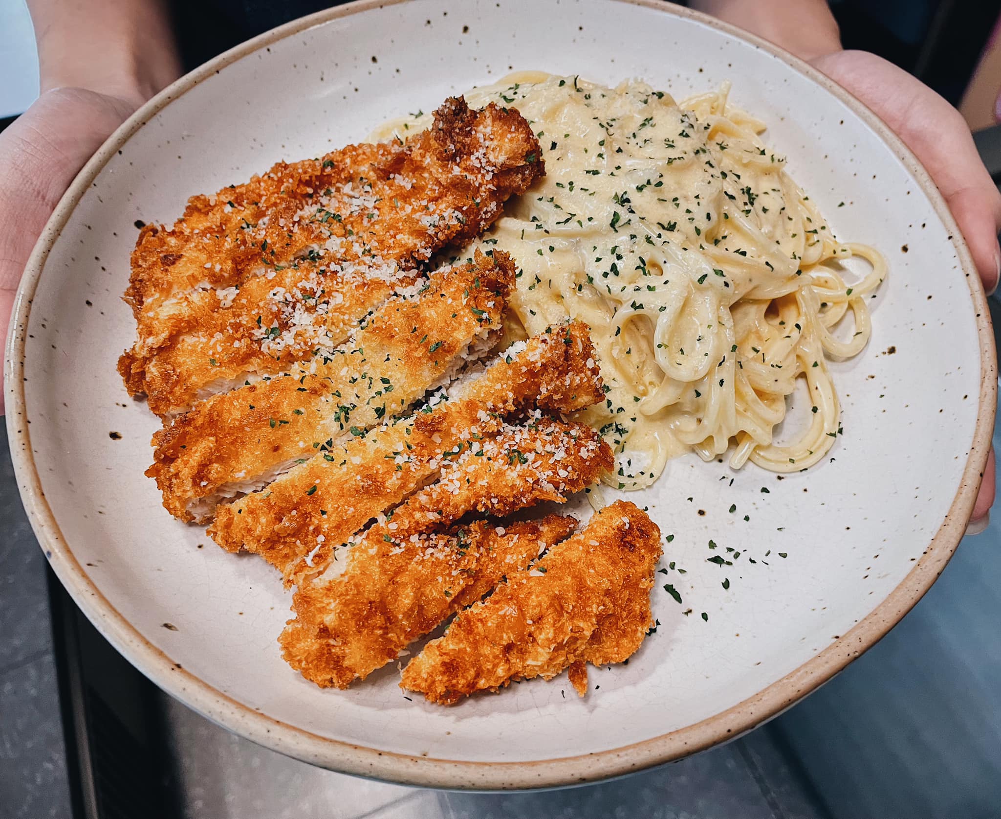 Mixirista Lampang, TIN’N, Wooden House Cafe', Karpenter cafe&amp;bake, Secret Garden Cafe, บ้านนอกคาเฟ่, Kin Cafe' Lampang, ณ หิรัญ คาเฟ่, Himwang Café, ไอหย๋า ปังนม, Dezato Cafe, อาร์มแชร์ คาเฟ่, โก๋กาแฟ ธรรมดาเป็นพิเศษ, Nalalin Home Cafe-Lampang, NOP Cafe&amp;Bistro, ก๋างต้ง, Moungngwezin