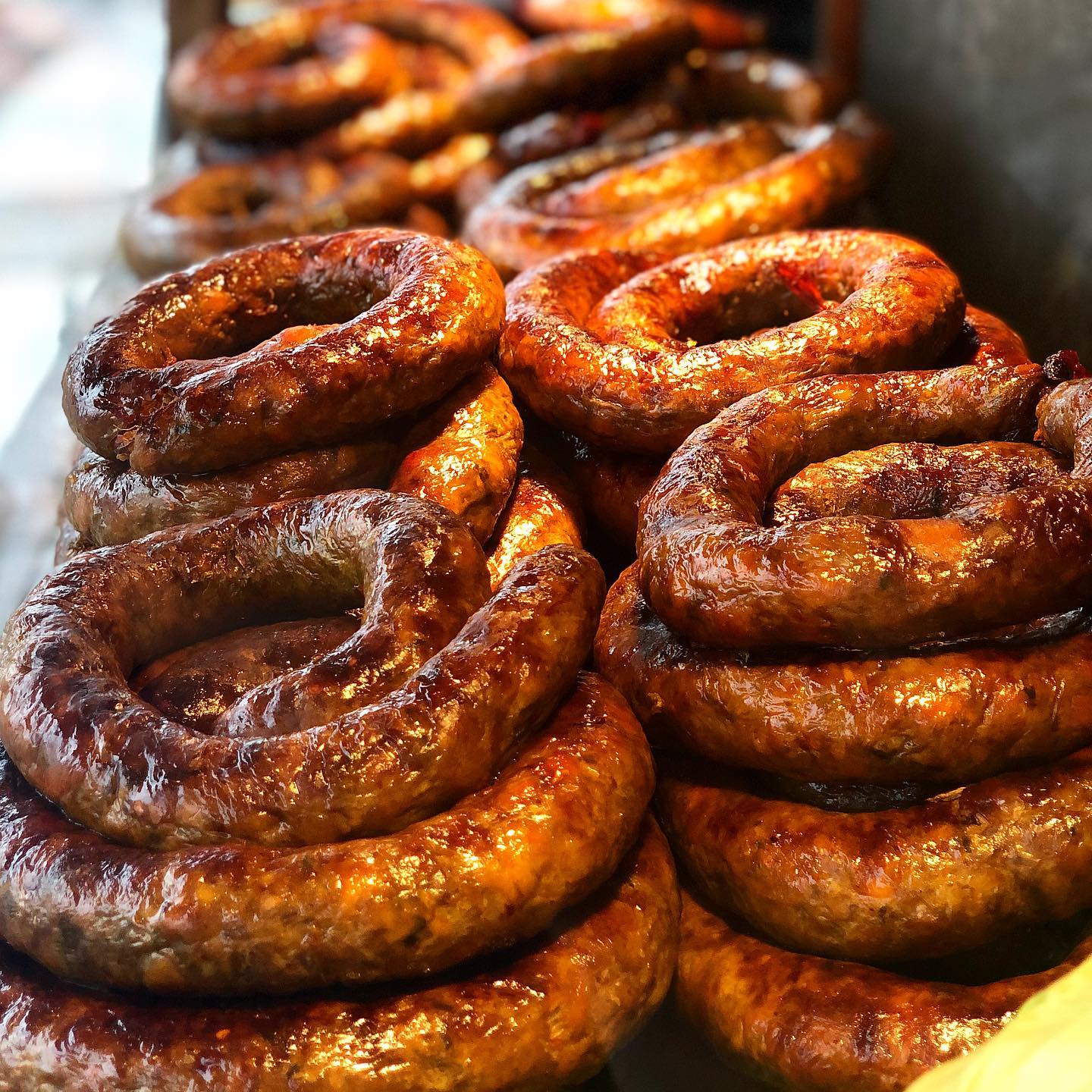 ล้าน เหนือ-น่าน อาหารเหนือ, เนื้อเหนือ Neua.Neur.Bkk, ต๋องเต็มโต๊ะ, สาขาพุทธมณฑล สาย 2, อองตอง ข้าวซอย, ละอ่อน น้ำเงี้ยว อาหารเหนือ, เฮือนลำพูน, รัชดาอาหารเหนือ, ร้านลำแต๊ๆ อาหารพื้นเมือง, ข้าวซอยลำดวนฟ้าฮ่ามเชียงใหม่, สาขาวิภาวดีรังสิต 58, หอมด่วน, ต๊ะต่อนยอน, Cr. ภาพทั้งหมดจาก Facebook ต๊ะต่อนยอน อาหารเหนือ, ฮ้านจาวเหนือ, ต๋องเหนือ Express, ข้าวซอยเชียงใหม่ ตรงข้ามกรมศุลกากร, ครัวเจียงใหม่, ครัวมะแข่น, กาดหลวง มินิ