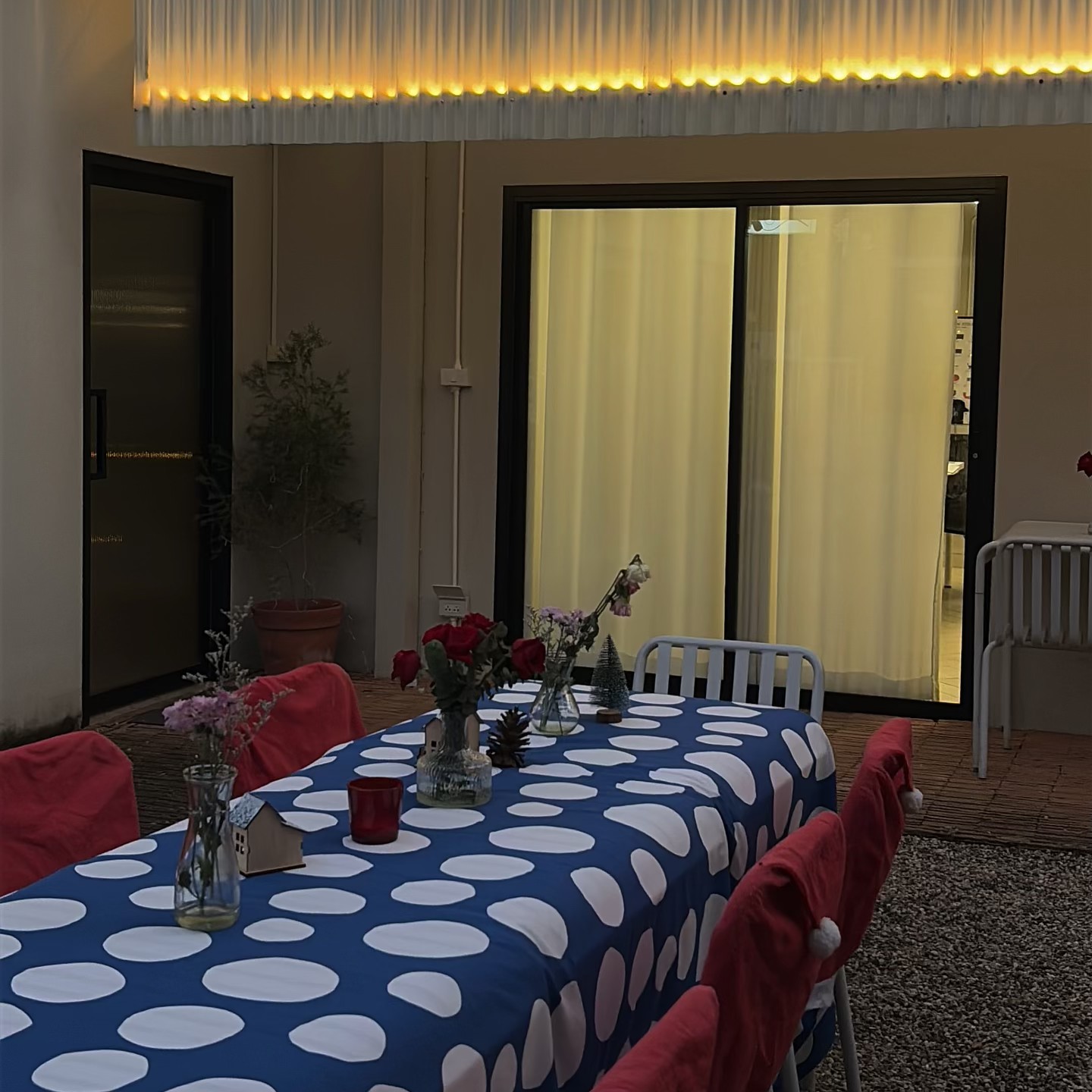 Treespresso cafe, Vigie Sist Café, Aki Choux Cream, Polaris Sunrise Café, MOJI Pool.Villa.icecream, MYTH OVEN, KonJohn coffee slowbar, Eleven Pillar Site, Home’S, Koffandthings.th, Playworks.cafeart, Tree of Life Cafe, Kramfeine, Millilit Cafe, TOMATO.cafe.cnx, MITTE MITTE, Soul Café mju, ZOHNG Coffee, ALSO cafe, Coffee Ngeggee, Graincafe.cnx, Later on cafe, สุขพอดี, FERN FOREST CAFÉ, Forest Bake, ภูฟิน, CHEEVIT CHEEVA, GoodVibes Cafe-Cnx, Chic 39, Zombie Café, Ristr8to, Neo Cafe', ชมนกชมไม้, เก้าคาเฟ่ นิมมาน