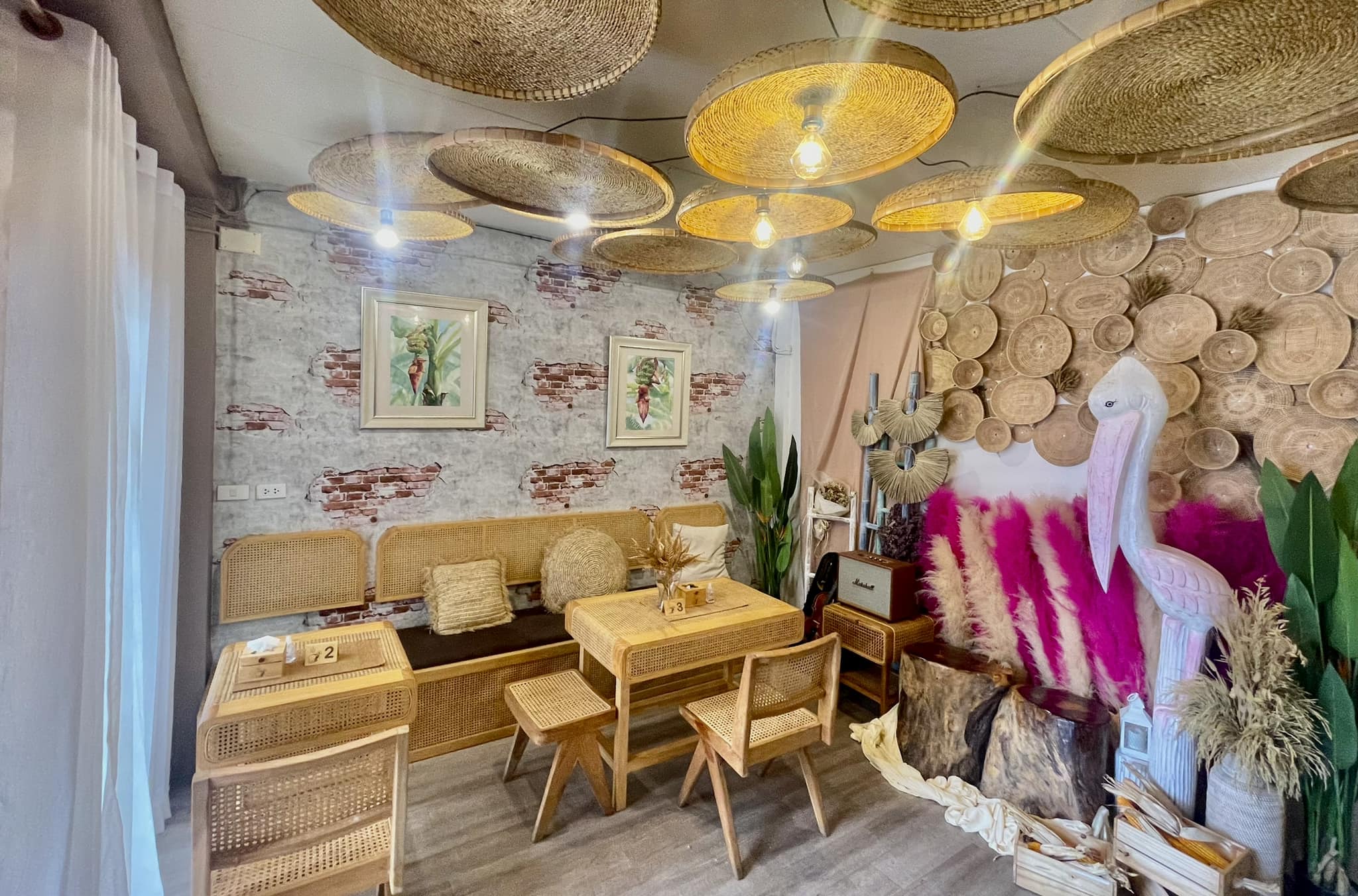 MOONSTo̲̲NE, Bread Crumbs Cafe, Happy Cafe and Minifarm, เสื่อผืน หมอนใบ, WA-Phuket, Honest Coffee &amp; Service, Grove Phuket, RYN, DouBrew Coffee &amp; Craft, The Tent, หนัง(สือ)2521