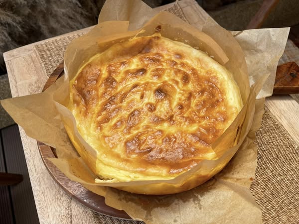 MOONSTo̲̲NE, Bread Crumbs Cafe, Happy Cafe and Minifarm, เสื่อผืน หมอนใบ, WA-Phuket, Honest Coffee &amp; Service, Grove Phuket, RYN, DouBrew Coffee &amp; Craft, The Tent, หนัง(สือ)2521