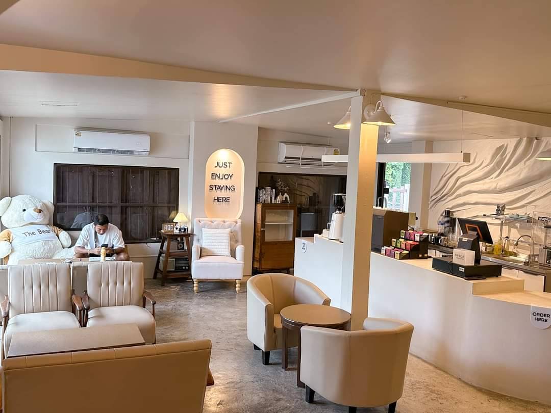 Dill.Patisserie, Rocket Espresso Cafe, Doz Coffee Lab, KYOJIN beans and spirits, กาแฟบ้านปู่