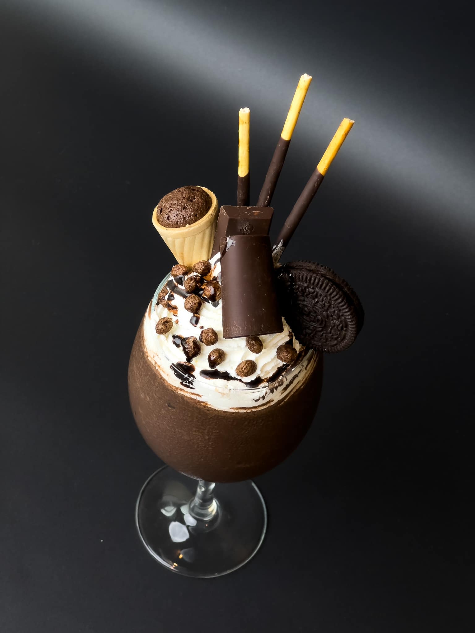 ชิมฮง คาเฟ่ - Chim Hong Cafe, Makesense, Kalamong, เดอ นา คาเฟ่, Benandson Cafe’, Chamcha Cafe, The Weekend Moka, เดี๋ยวเจอสวน&amp;คาเฟ่, Caffe' De Chalawan, Black Hat, Mouth Cafe, Apsara Café Phichit