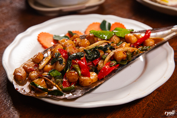 ท่าใคล ซีฟู๊ด, จ๊ะไหนซีฟู้ด, แลวิว, หาดยาวซีฟู๊ด, บ้านไร่ในฝัน, ปากเมงซีฟู้ด, ต้นปอ เฮ้าส์, พงษ์โอชา 2, บ้านสวน ณ ณิน, สีฟ้า ไลฟ์สไตล์ฟู้ด, โกช้อย