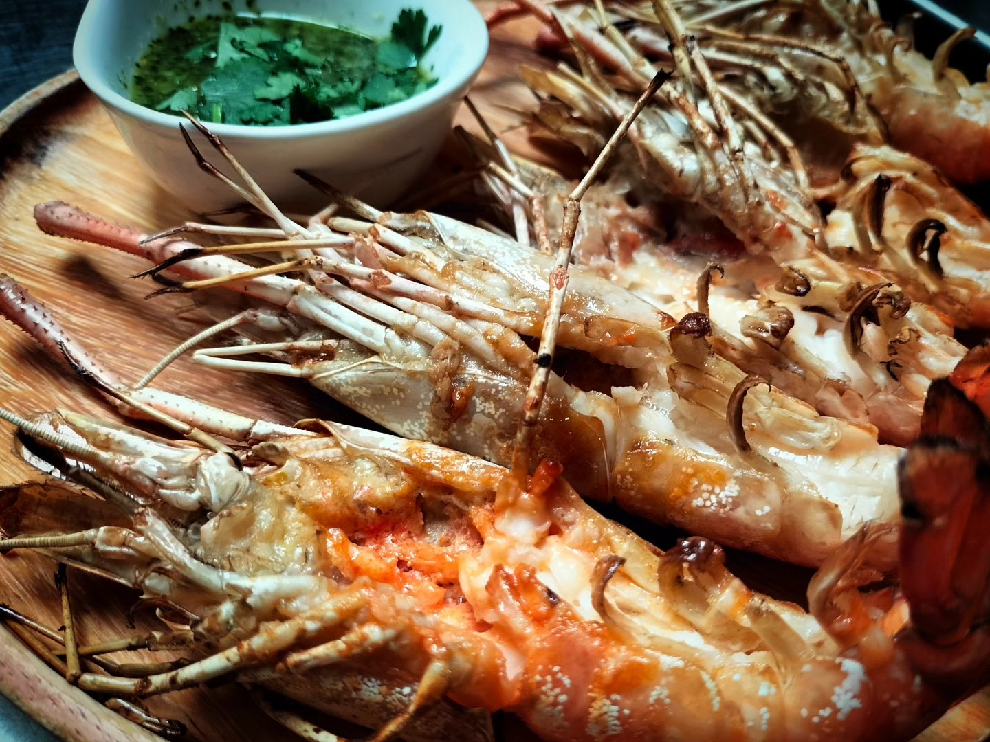 ครัวส้มหอม, Buttercoffs., แดง โภชนา, ลูกชิ้นปลากรายทอด ชัย เศรษฐีเรือทอง, นายอ้วนเย็นตาโฟเสาชิงช้า, ตาชัยก๋วยเตี๋ยวสุโขทัย, 3rd CAFÉ, เหลี่ยมนมสด, ลูกชิ้นหมูแพร่งนรา, เจ๊นี เผือกหิมะ, ภูธรบาร์, โกปี๊เฮี้ยะไถ่กี่ ณ เสาชิงช้า, นมโจ เสาชิงช้า, ข้าวหมูแดงนายชุน, มนต์ นมสด