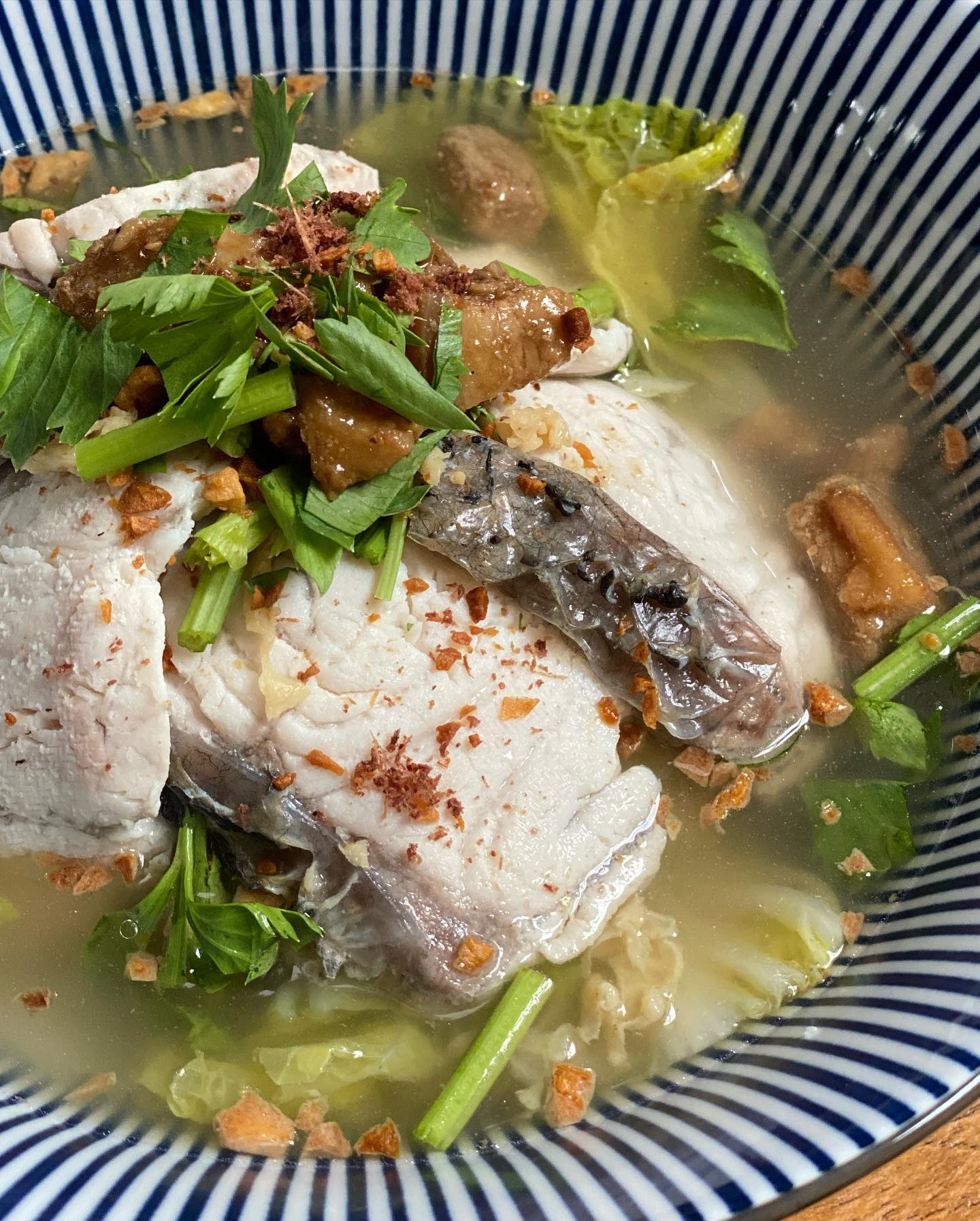 ข้าวต้มปลา (กิมโป้), ข้าวต้มปลา by อุษณีย์, ฟ้าปลาทาน, ข้าวต้มปลารสเด็ด