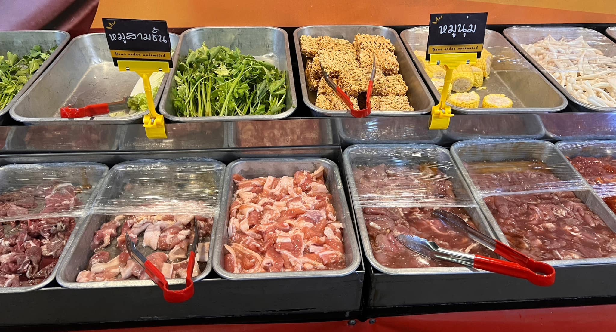 Baan suki, Y.O.U หมูกระทะ, JJANG restaurant and BBQ, ฮ่องเต้ สุกี้-ปิ้งย่าง บุฟเฟ่ต์, สุกี้ตี๋น้อย, สาขาเลียบด่วนเอกมัยรามอินทรา, BestBeef, ปิ้ง-ย่างเทวดา, Happy Suki, 18 มงกุฎ สุกี้-ชาบู, สุกี้ดารา, อร่อยติ่มซำ สุกี้สไตล์ฮ่องกง